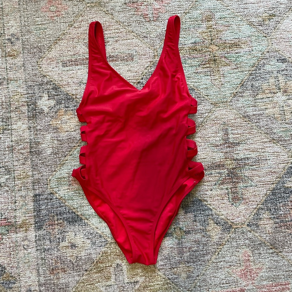 One piece swimsuit
